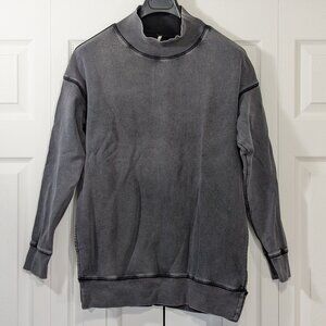 Free People Grey mock neck Sweatshirt - Size S